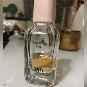 Zara Cashmere Rose Perfume